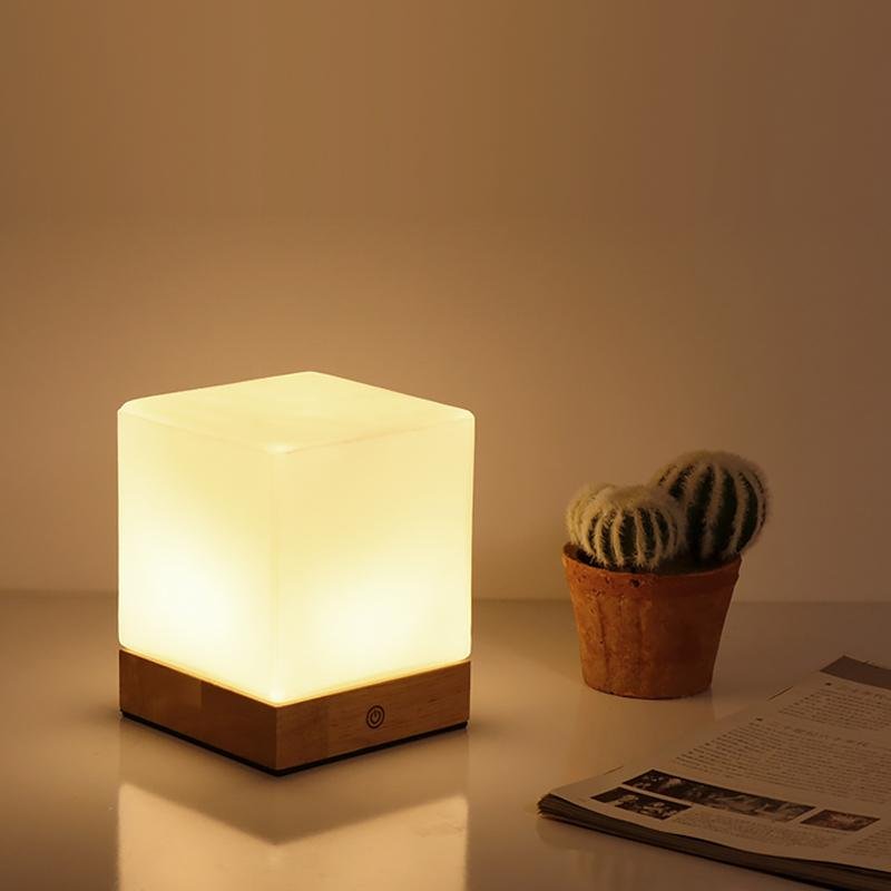 GloedCube Draadloze LED Tafellamp – Modern en Energiezuinig