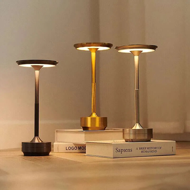 Oplaadbare Draadloze Elegance Tafellamp - Creëer Luxe Ambiance in Elke Ruimte