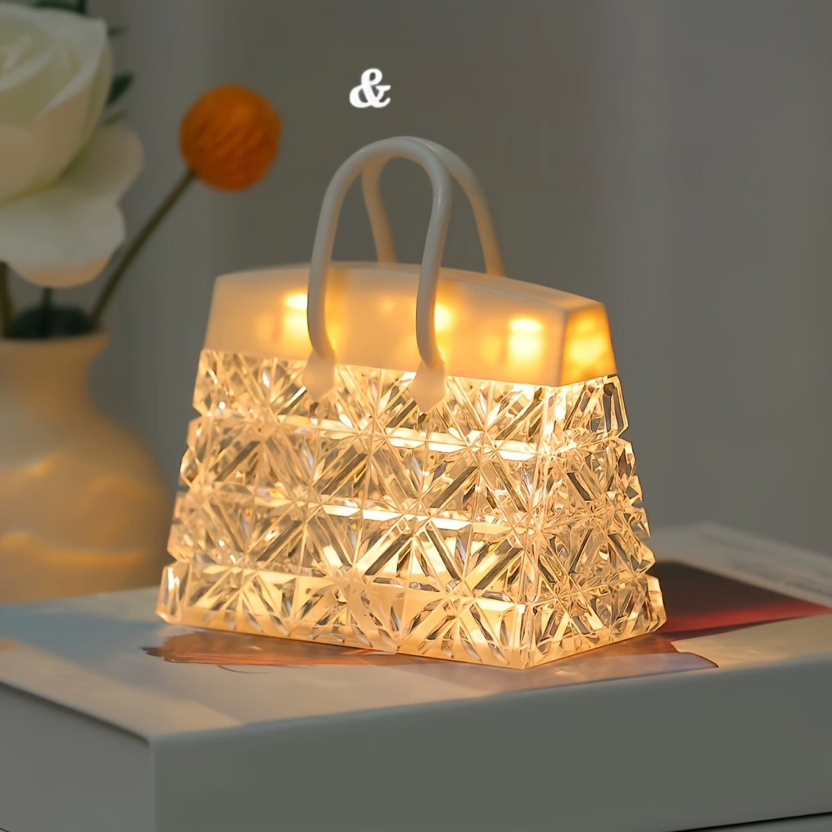 GlowSquare – Luxe LED Tafellamp met Strakke Afwerking