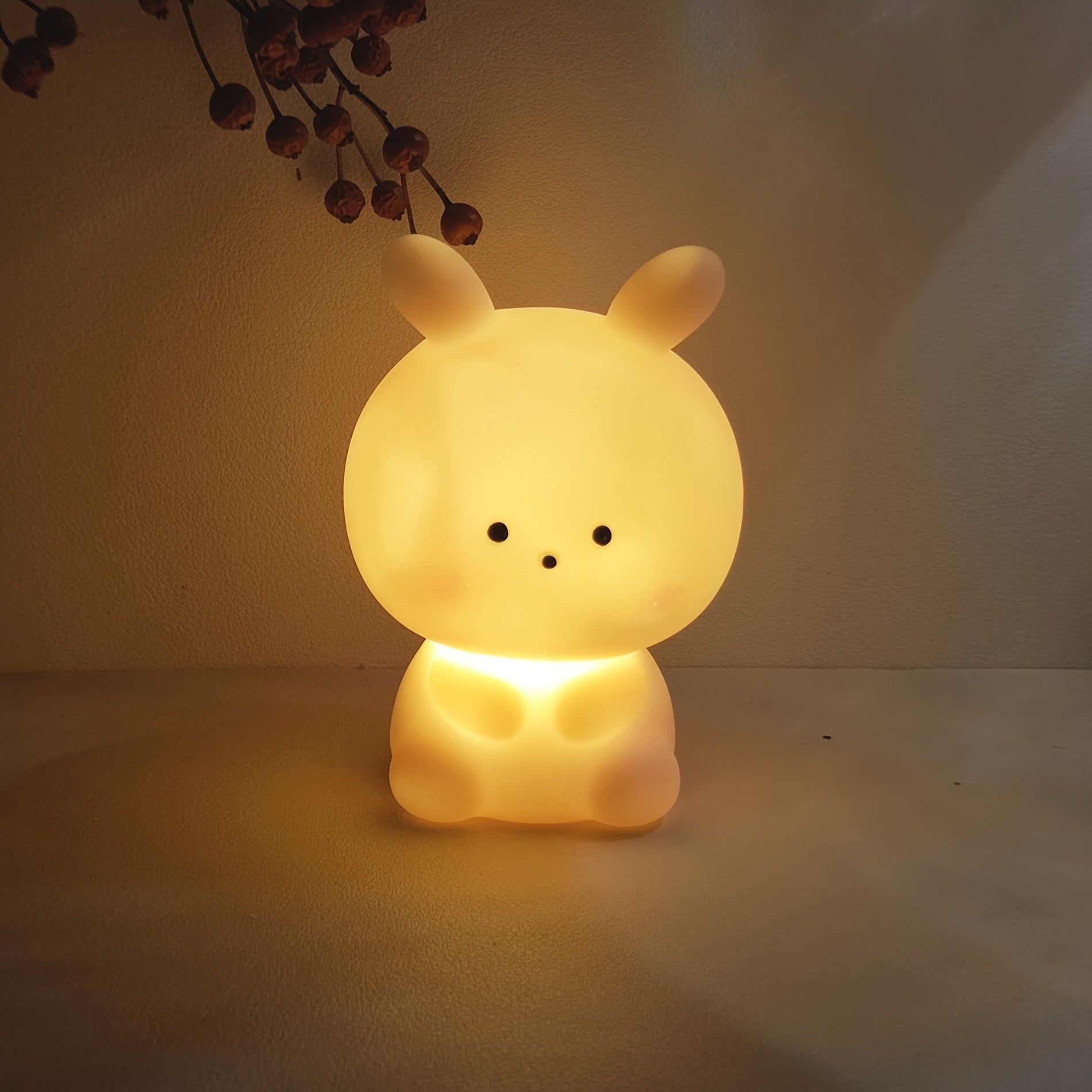 BunnyGlow – Grote LED Tafellamp met Batterij & Animestijl