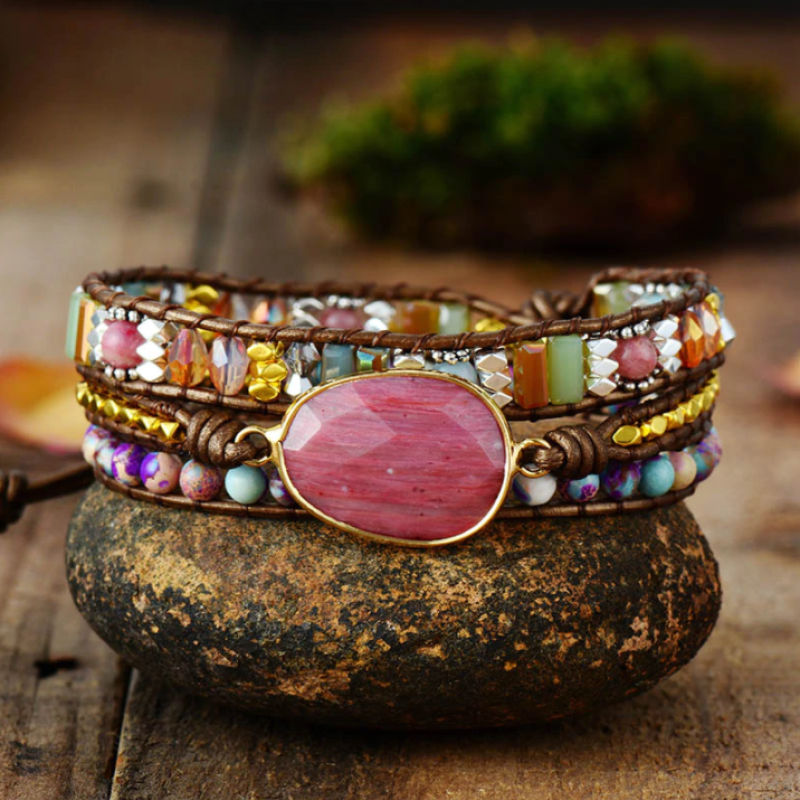 Betoverende Winnie Wikkelarmband met Unieke Edelstenen | Een Magisch Sieraad voor Jouw Stijl
