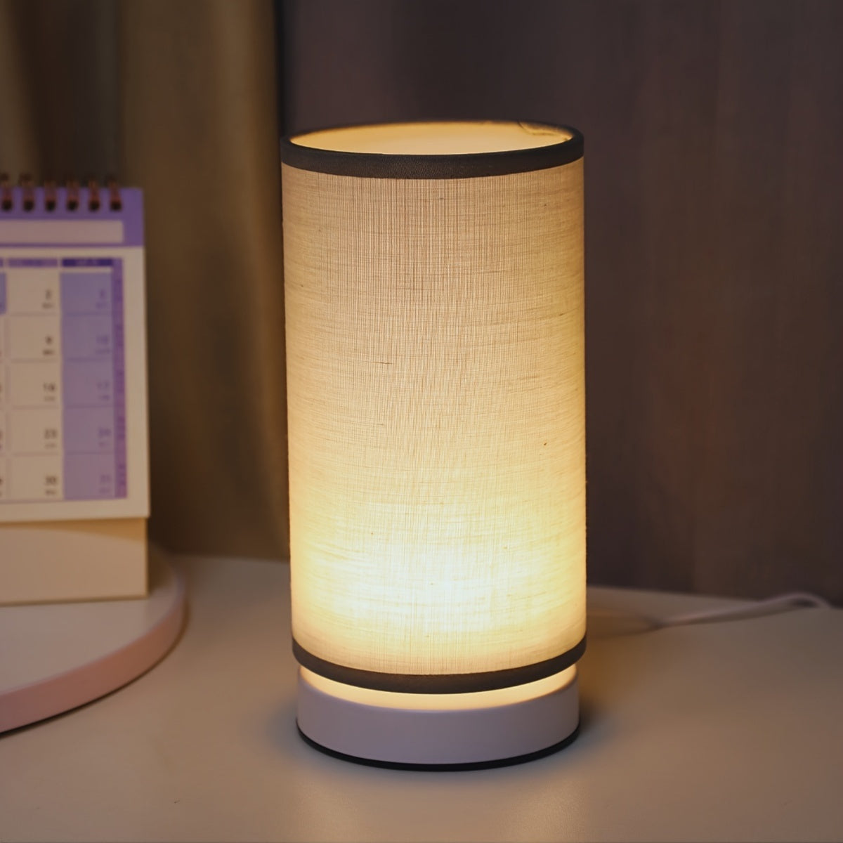 ModernLicht – Verlichte USB Tafellamp in Cilinder