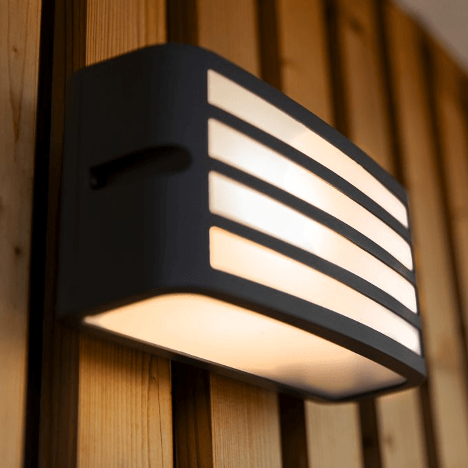 ZebraGlow Outdoor Lamp - Zwarte Rooster E27 Wandverlichting