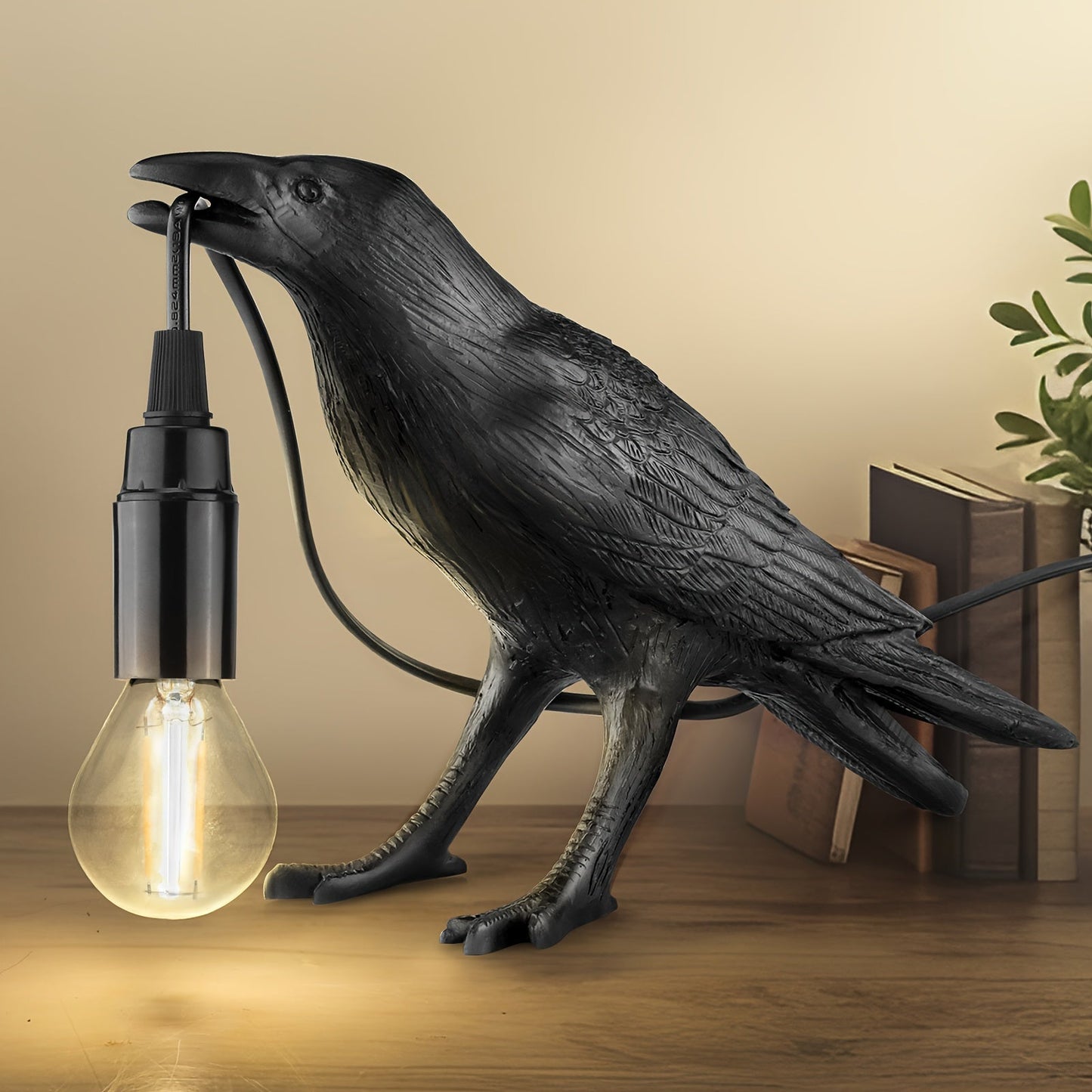RavenLicht Lamp - Elegante Raaf Tafellamp met USB