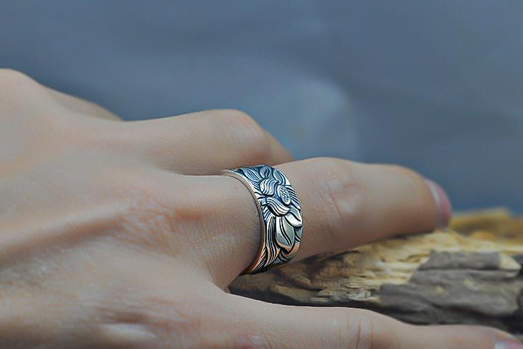 Elegante Zilveren Lotus Sutra-ring | Uniek en Trendy Ontwerp