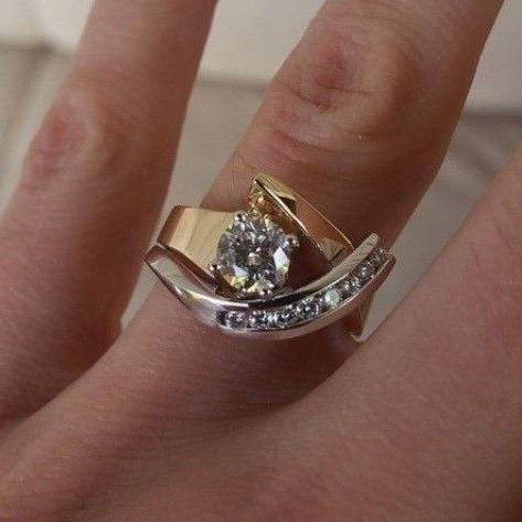 Elegante Vintage Goud & Zilver Zirkonia Ring - Elise met Unieke Onregelmatige Stijl