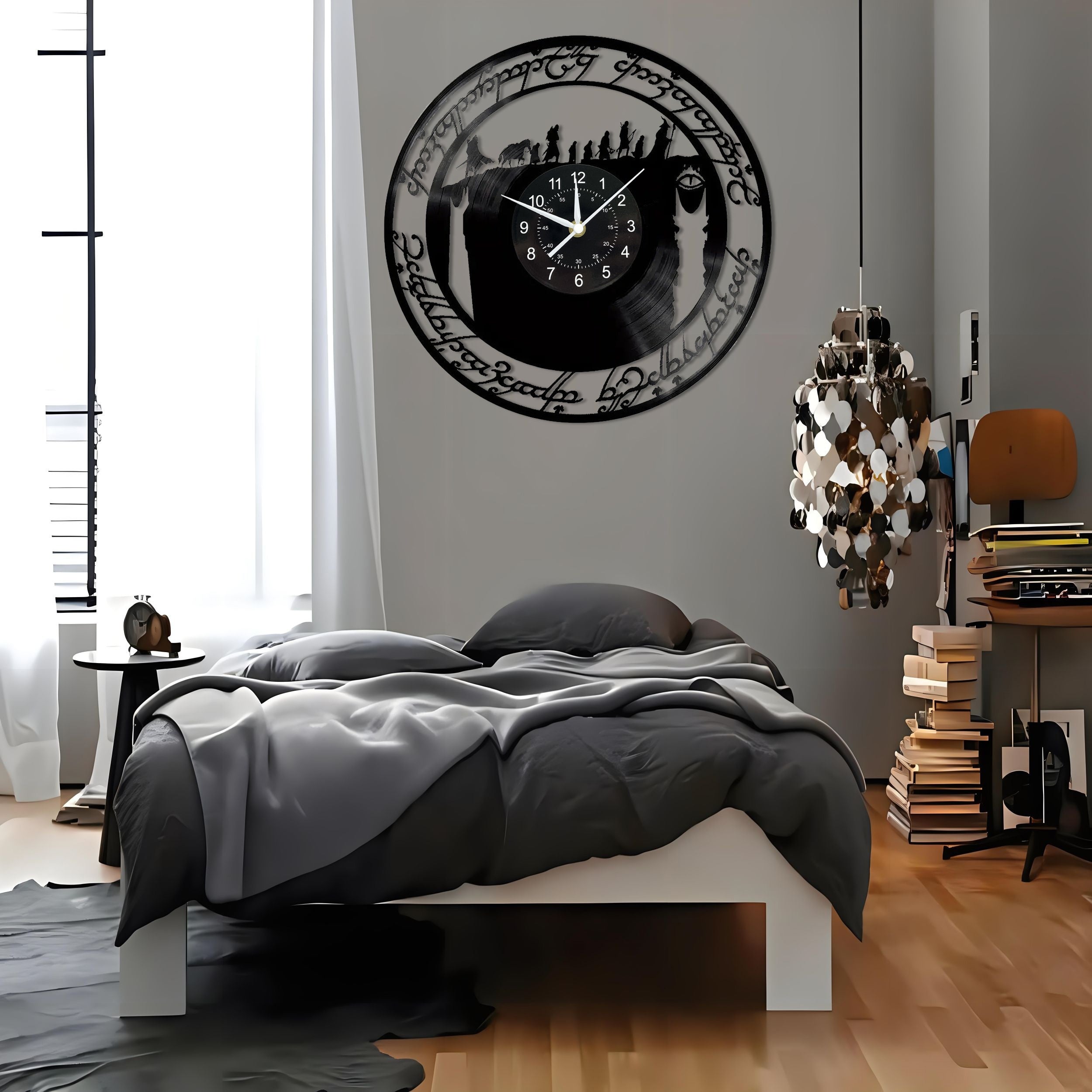 MythicWarrior Clock - Stijlvolle Vinyl Wandklok