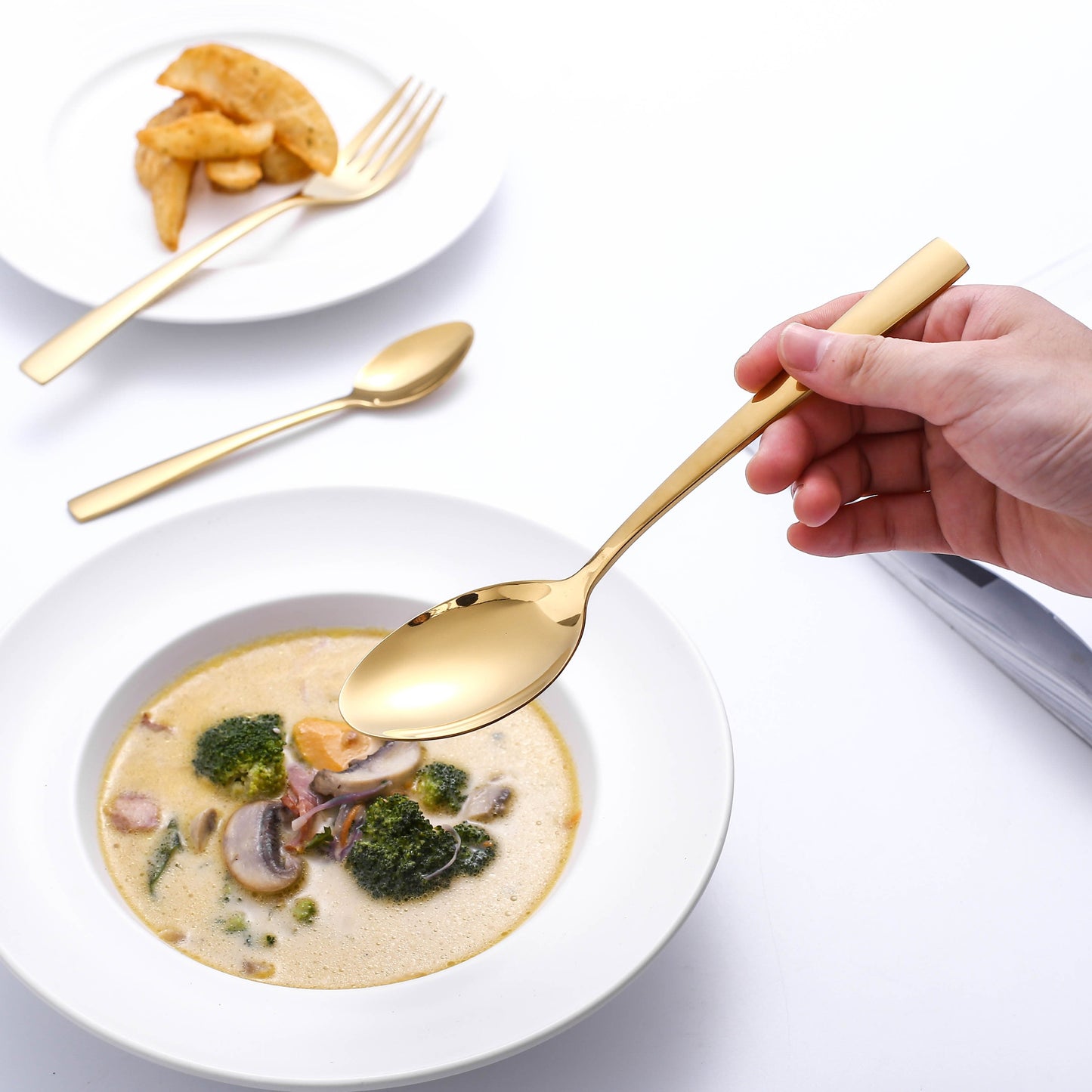 RoyalGlimmer Gouden Bestekset - Gouden Bestekset voor een Luxueuze Tafelsetting