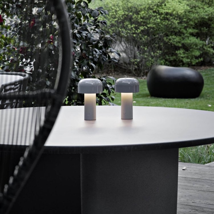 Lumina - Elegante Draagbare LED Tafellamp met Kleurinstellingen
