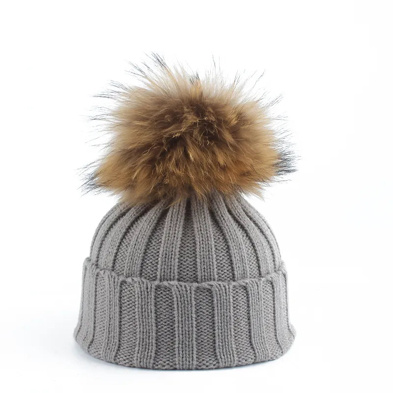 WinterKnit Beanie - Stijlvolle Gebreide Muts voor de Koude