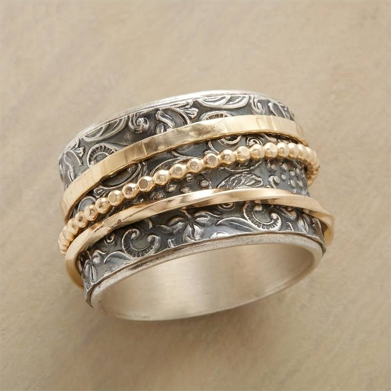 Elvira: Elegante Antieke Ring in Goud en Zilver