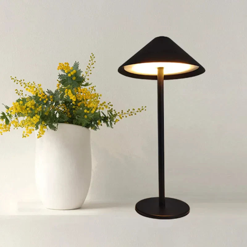 Elegante GoLumina Draadloze Bureaulamp met Verstelbare Verlichting
