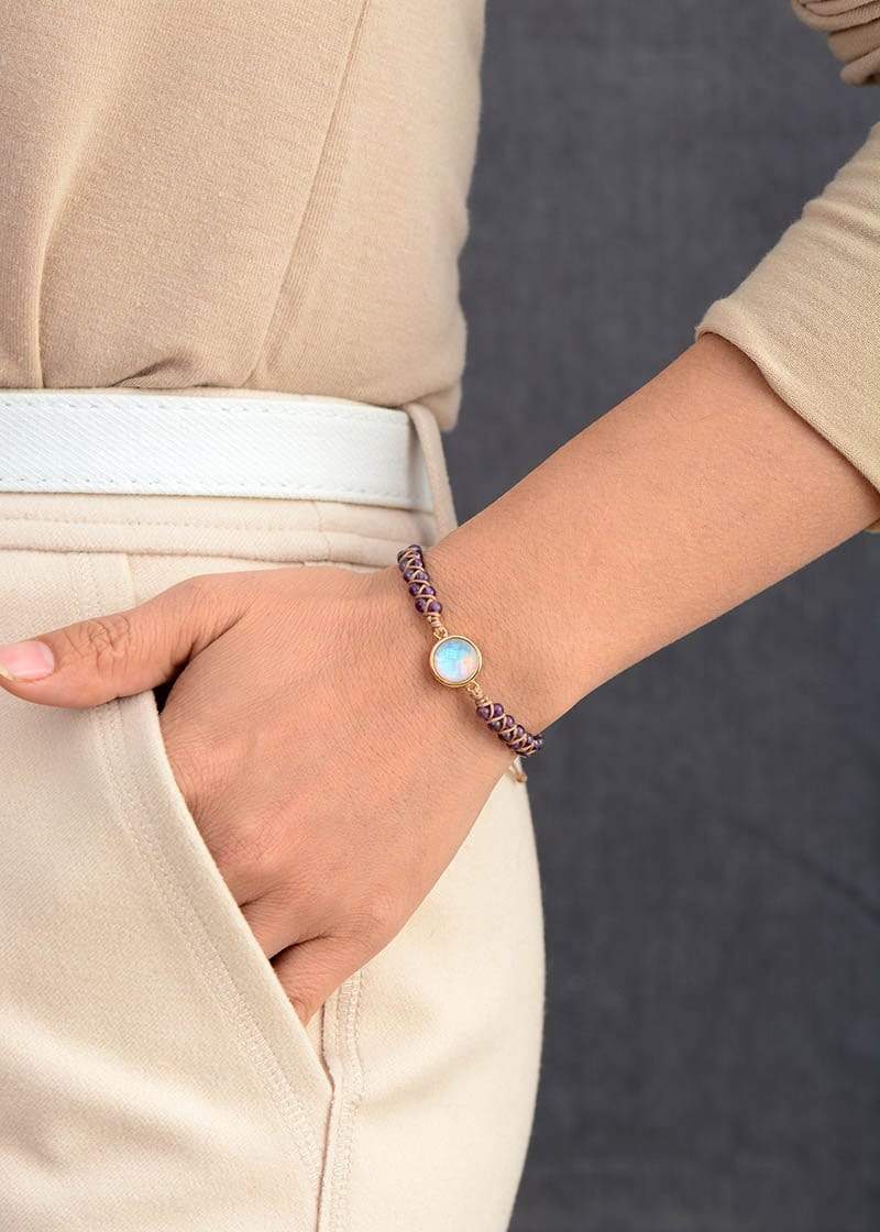 Aurielle – Amethist-Opaal Yoga-Armband voor Harmonie