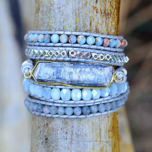Aurina – Betoverende Blauwe Topaas Armband