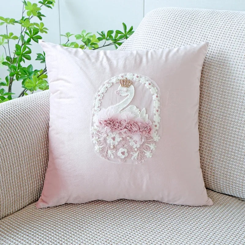 VelourVista Kussenhoes - Schattig Roze Konijn Kussen voor een Betoverend Interieur