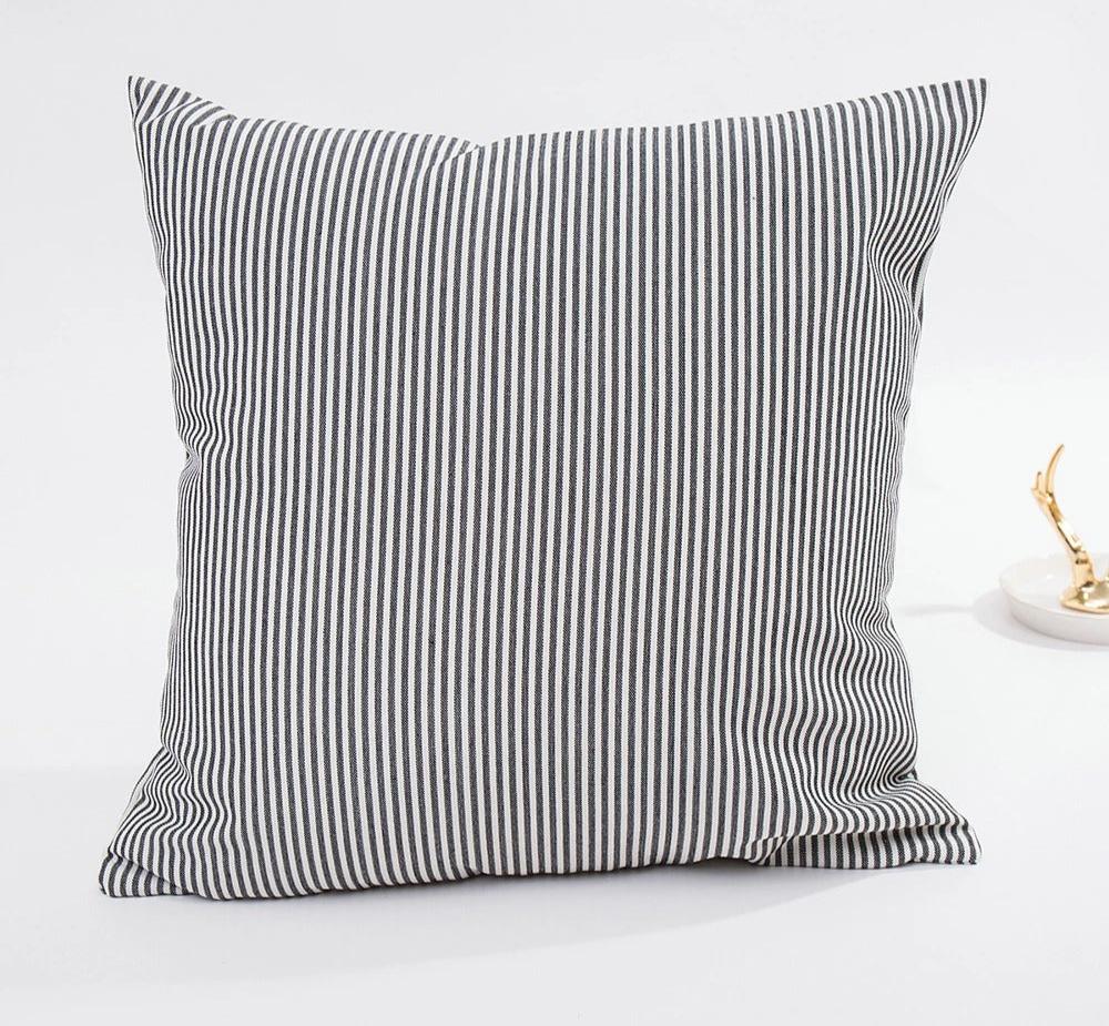 Stijlvolle MarbreLuxe Kussenhoes - Moderne Streep Kussenhoes voor Elegante Interieurs