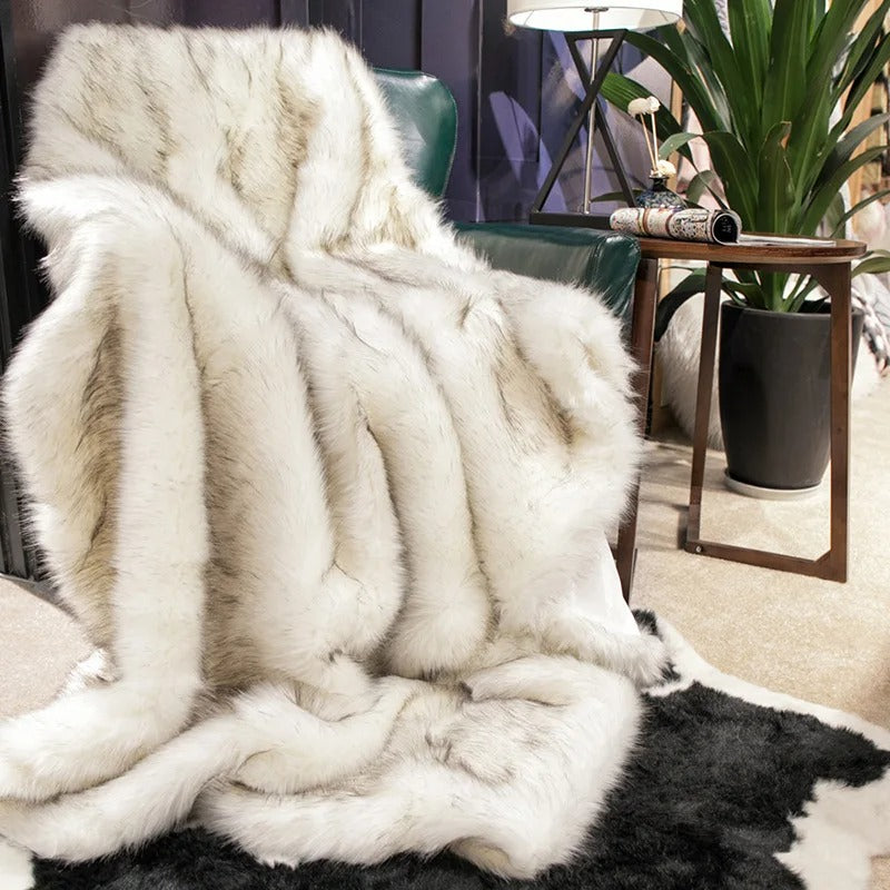 FauxFur Bliss – Luxe Synthetische Bontdeken voor Extra Comfort