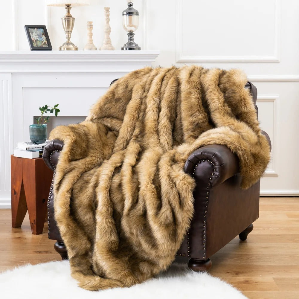 FauxFur Bliss – Luxe Synthetische Bontdeken voor Extra Comfort