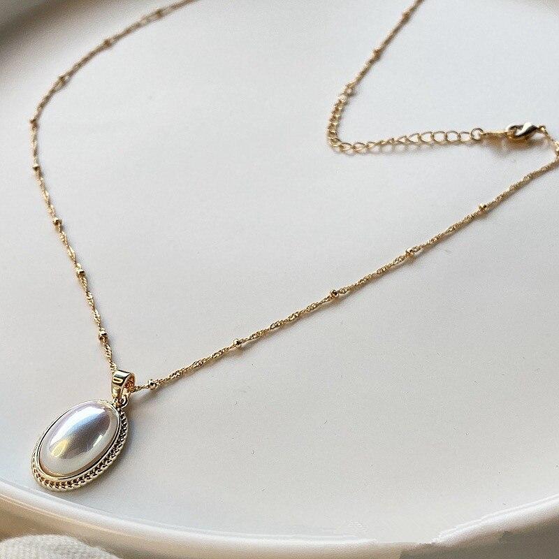 LuminaPearl Necklace - Elegante Gouden Vintage Sieraden