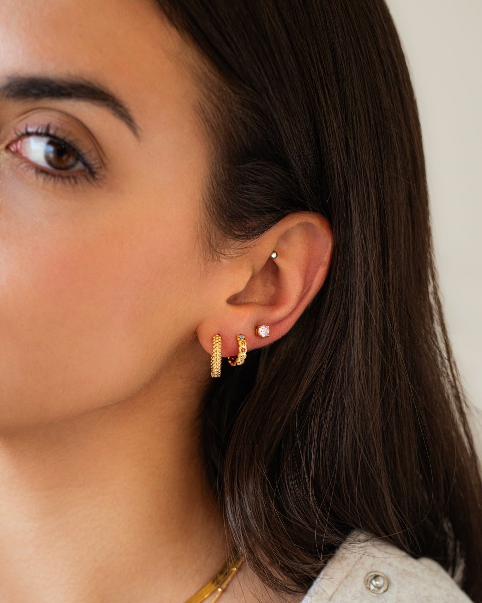 Aurilia Elegant Hoop Earrings