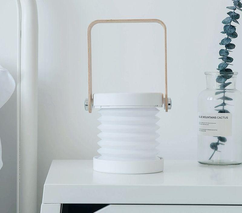 CompactGlow Lantern – Draagbare en Opvouwbare Verlichting
