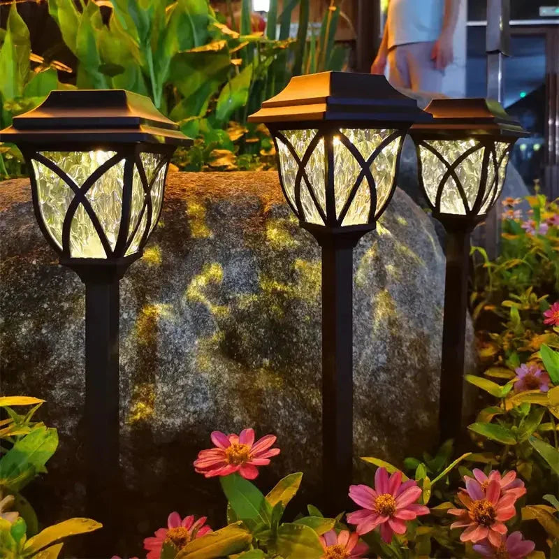 LunaGlow solar tuinverlichting voor buiten met warm licht en waterdicht ontwerp voor tuin en terras