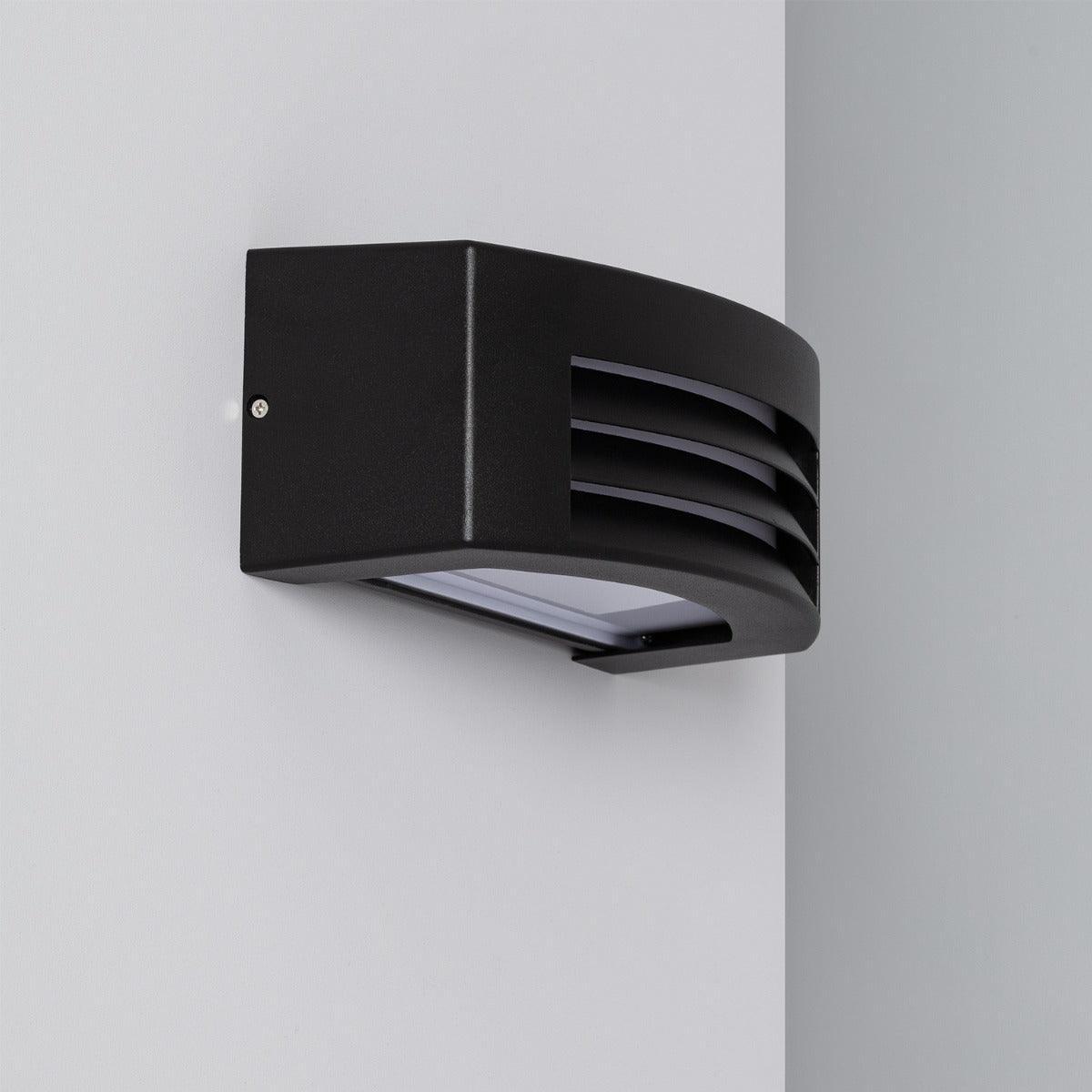 GardaOutdoor Light – Stoere Zwarte Wandlamp IP54